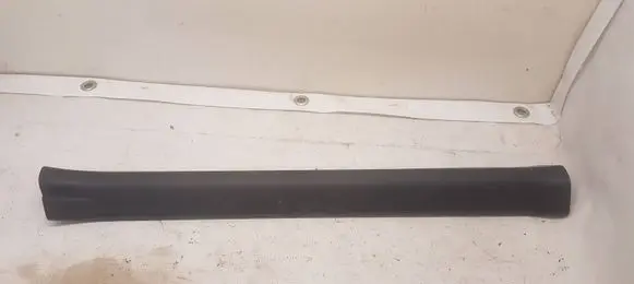 Toyota Prius (XW30) Side skirt front trim 6791347041