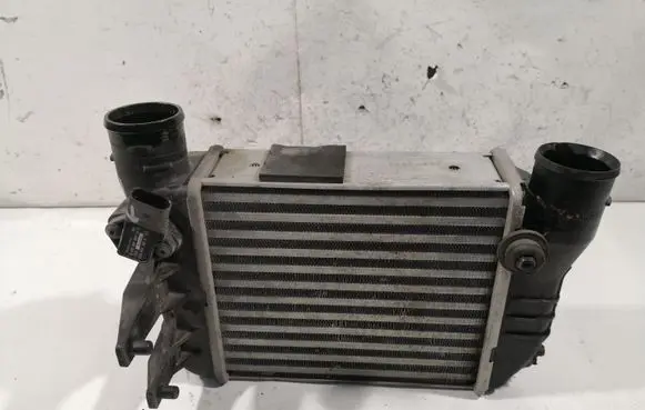 Audi A4 S4 B6 8E 8H Intercooler radiator 8E0145805 0261230073 038906051D