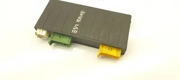 BMW 5 E34 Comfort/convenience module 1384333 61351384333