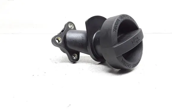 Volvo S60 Oil filler cap 31330189