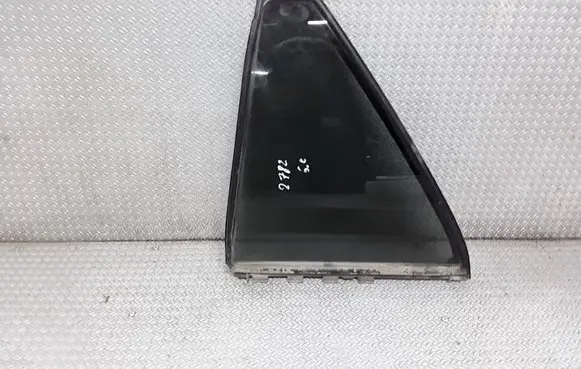 Rear vent window glass