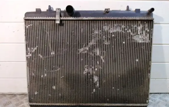 Citroen C4 I Picasso Coolant radiator 9680533480