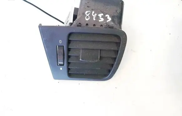 Subaru Legacy Dash center air vent grill