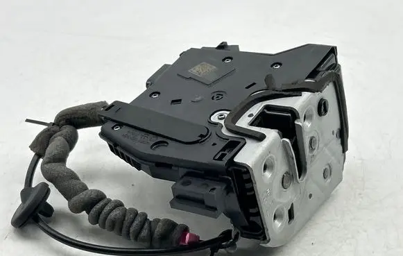 Jeep Grand Cherokee WL Rear door lock 68366542AC B3861 17236D