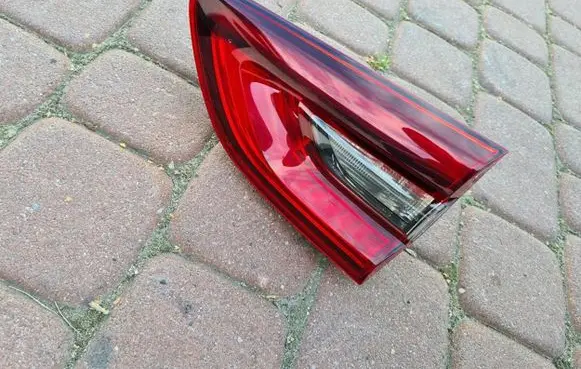 Opel Insignia B Rear/tail lights 39107539