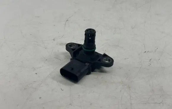 BMW X4 F26 Air pressure sensor 7599042 13627599042