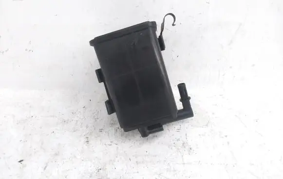 Mitsubishi Outlander Active carbon filter fuel vapour canister D618110