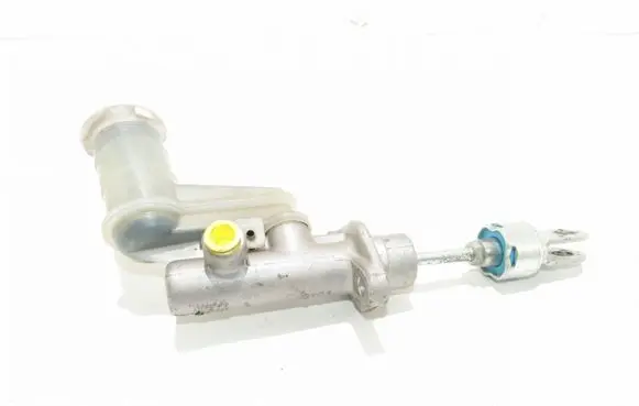 Master brake cylinder