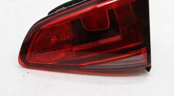Volkswagen Golf VII Tailgate rear/tail lights