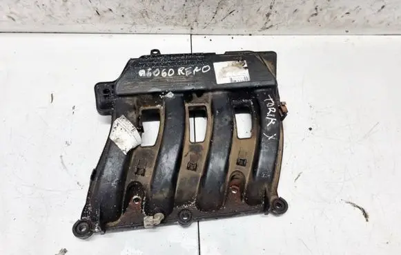 Renault Laguna II Intake manifold 8200125648