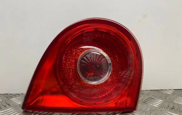 Volkswagen Golf V Tailgate rear/tail lights 1K6945093J