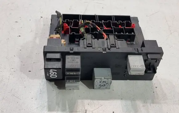 Volkswagen Touran I Comfort/convenience module 1K1937049