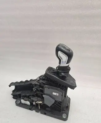 Volvo XC90 Gear shifter/selector 1000449738