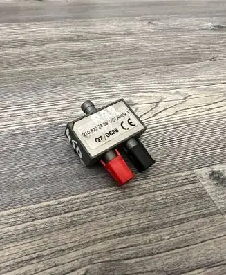 Mercedes-Benz GL X164 Aerial antenna amplifier 2108202489 070628