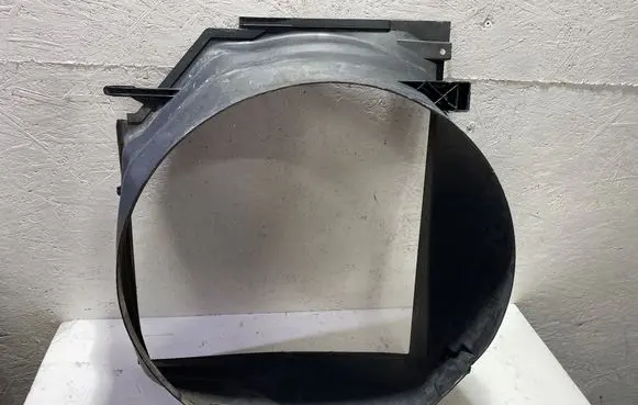 BMW 3 E46 Radiator cooling fan shroud 17112249371 171442748A 0920405