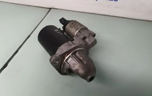 BMW 5 F10 F11 Starter motor 2354701 12412354701