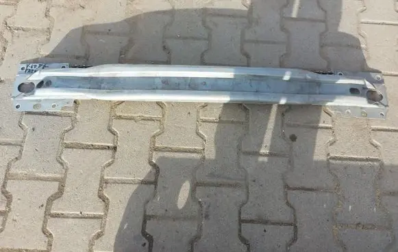 Volvo V60 Front bumper support beam VOLV60Bel870293