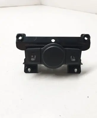 Chevrolet Captiva Seat heating switch