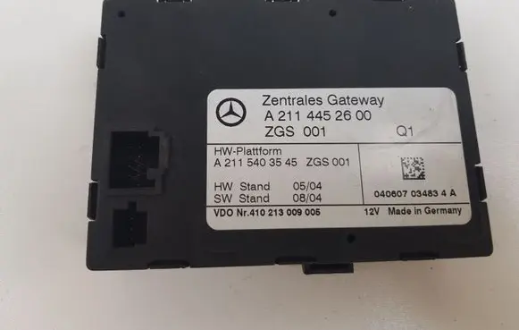 Mercedes-Benz E W211 Gateway control module A2114452600 A2115403545