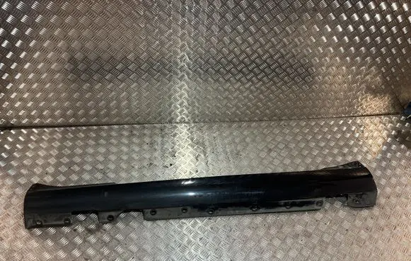 Mercedes-Benz SLK R171 Front sill (body part) A1716980154
