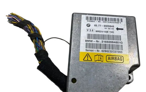 BMW 5 E39 Airbag control unit/module 6920848 65776920848 31692084801Q