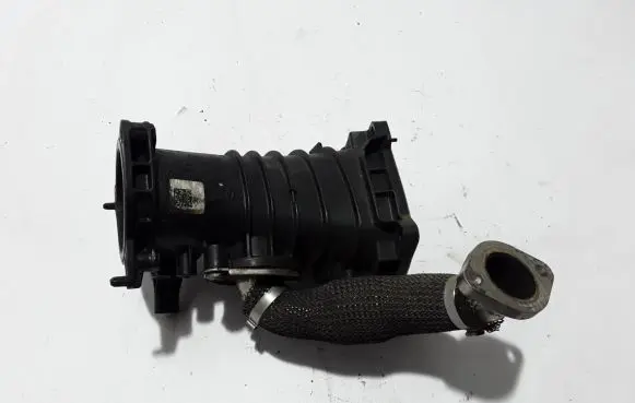 Brake vacuum hose/pipe