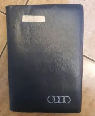 Audi A6 S6 C4 4A User manual 9625614a500 9615678A088