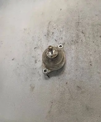 Audi 80 90 B3 Engine mount bracket 443199379