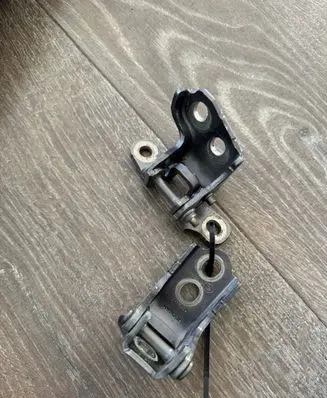 Renault Symbioz Rear door hinge set 4150R