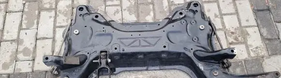 Peugeot 5008 Front subframe