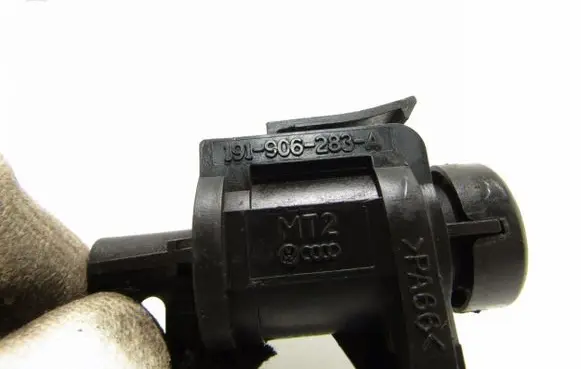 Volkswagen Multivan T4 Turbo solenoid valve 191906283A