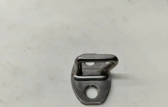 Volkswagen PASSAT B6 Front door lock loop/hook striker 3C0837033B