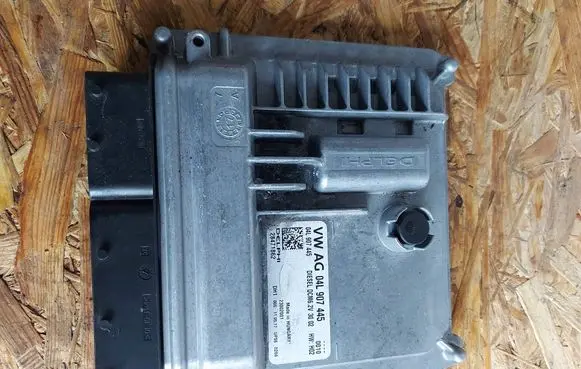 Volkswagen Transporter - Caravelle T6 Engine control unit/module 04L907445