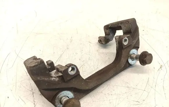 Citroen C4 II Picasso Front Brake Caliper Pad/Carrier 1609897680