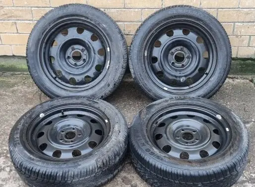 Chrysler Sebring (JS) R17 steel rim 05105665AA