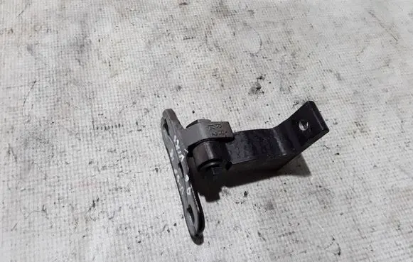 Volvo S90, V90 Rear door upper hinge 31424594