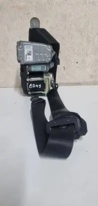 Mercedes-Benz E W212 Front seatbelt A2128607685