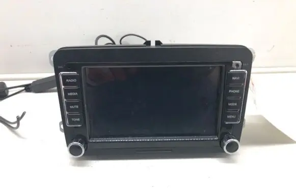 Volkswagen Scirocco Radio/CD/DVD/GPS head unit 