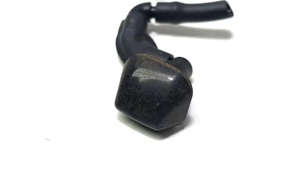 Mazda CX-3 Windshield washer spray nozzle 