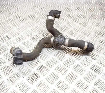Mercedes-Benz C W205 Engine coolant pipe/hose A2055013984