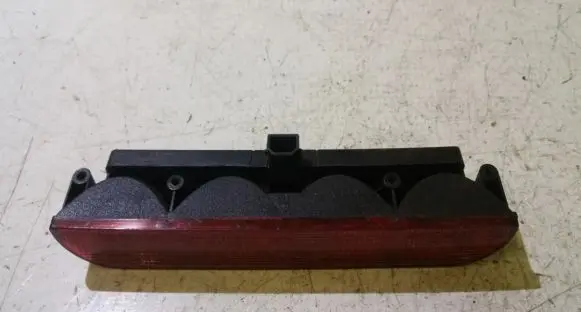 Audi A4 S4 B5 8D Third/center stoplight 0996400