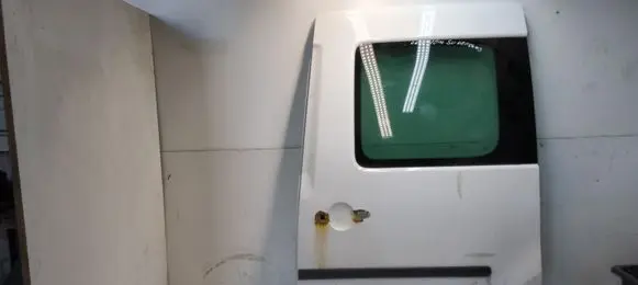 Volkswagen Caddy Side sliding door