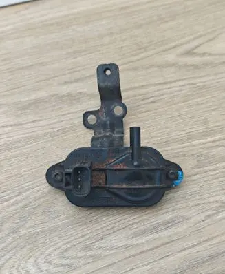 Volvo XC90 Exhaust gas pressure sensor 3M5A5L200AB