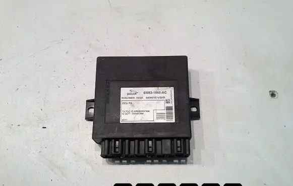 Jaguar XK - XKR Engine control unit/module 6w83-1560-ac