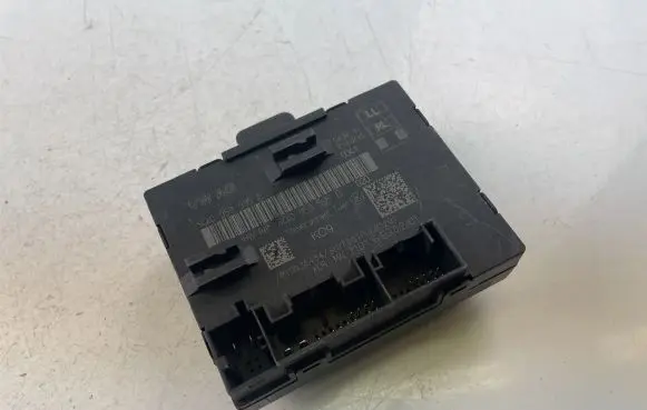 Audi A3 S3 8V Other control units/modules 5Q0959595E