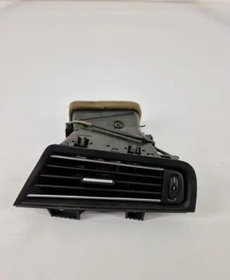 BMW 5 F10 F11 Dash center air vent grill 9166884