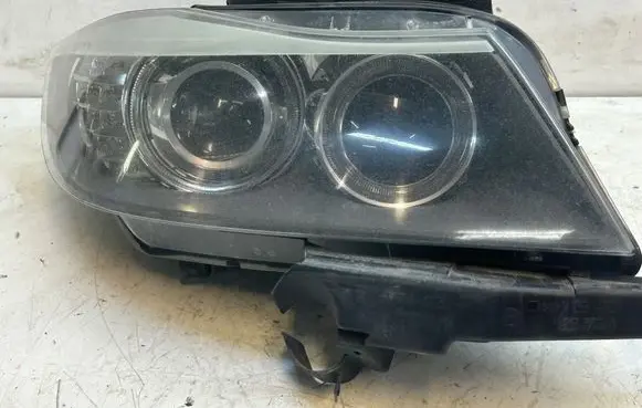 BMW 3 E90 E91 Headlight/headlamp 7202584 6653200000