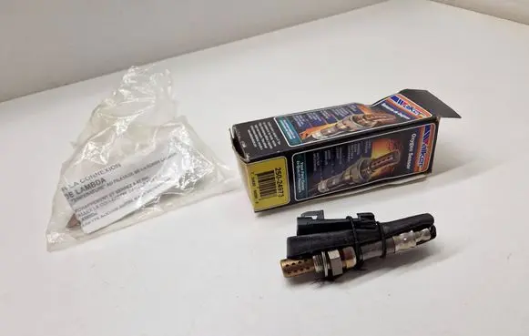 Audi A8 S8 D3 4E Lambda probe sensor 07L906265F 4202469