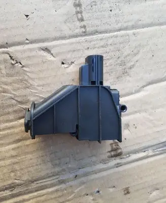Ford S-MAX Fuel tank cap lock