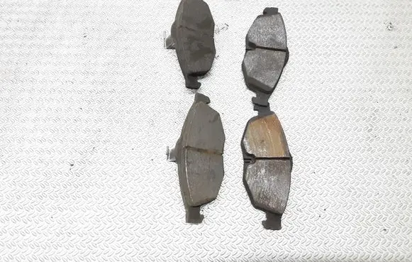Chrysler Sebring (ST-22 - JR) Brake pads (front) 